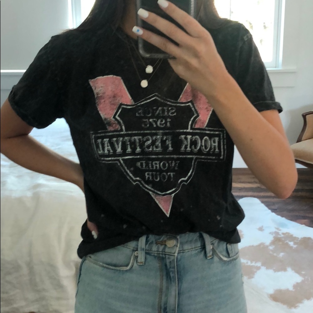 Vintage looking Band Tee Rock Festival
